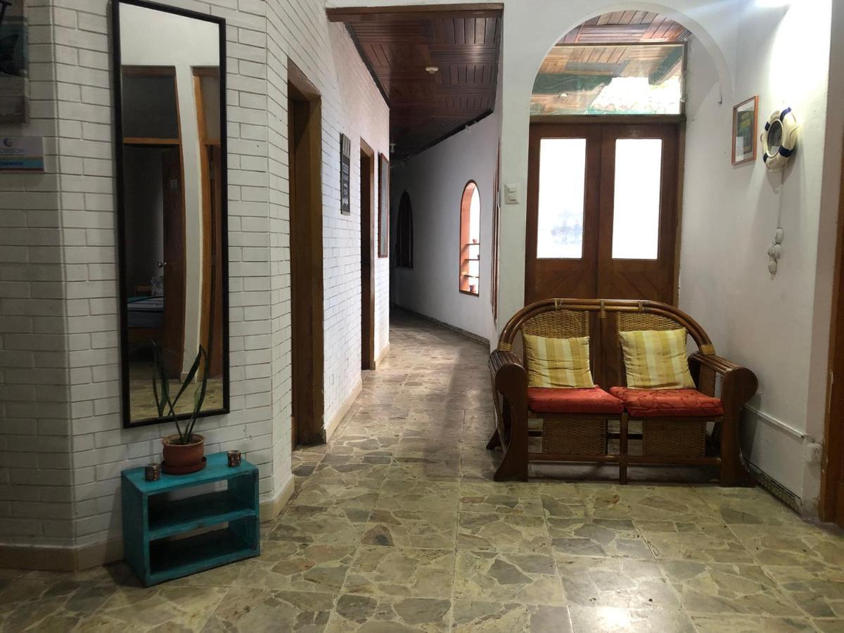 Poseidon Guest House Iquitos Exterior foto
